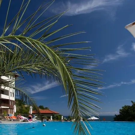 къща на брега на морето влас, Garden Of Eden Apartamento Sveti Vlas